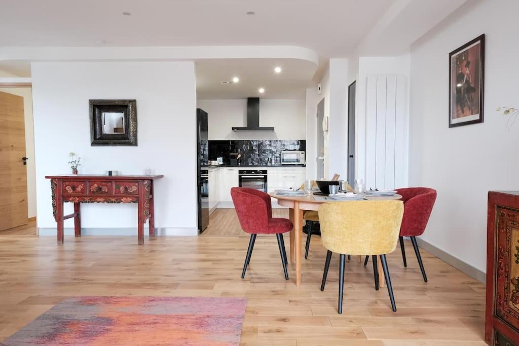 Le Joyau Des Parcs Classe 4 Etoiles Appartement Central Au Calme Avec Terrasse فيشي المظهر الخارجي الصورة