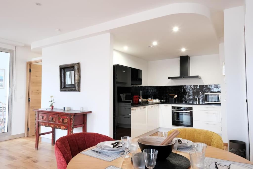 Le Joyau Des Parcs Classe 4 Etoiles Appartement Central Au Calme Avec Terrasse فيشي المظهر الخارجي الصورة