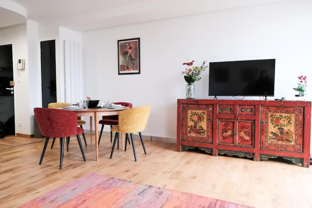 Le Joyau Des Parcs Classe 4 Etoiles Appartement Central Au Calme Avec Terrasse فيشي المظهر الخارجي الصورة
