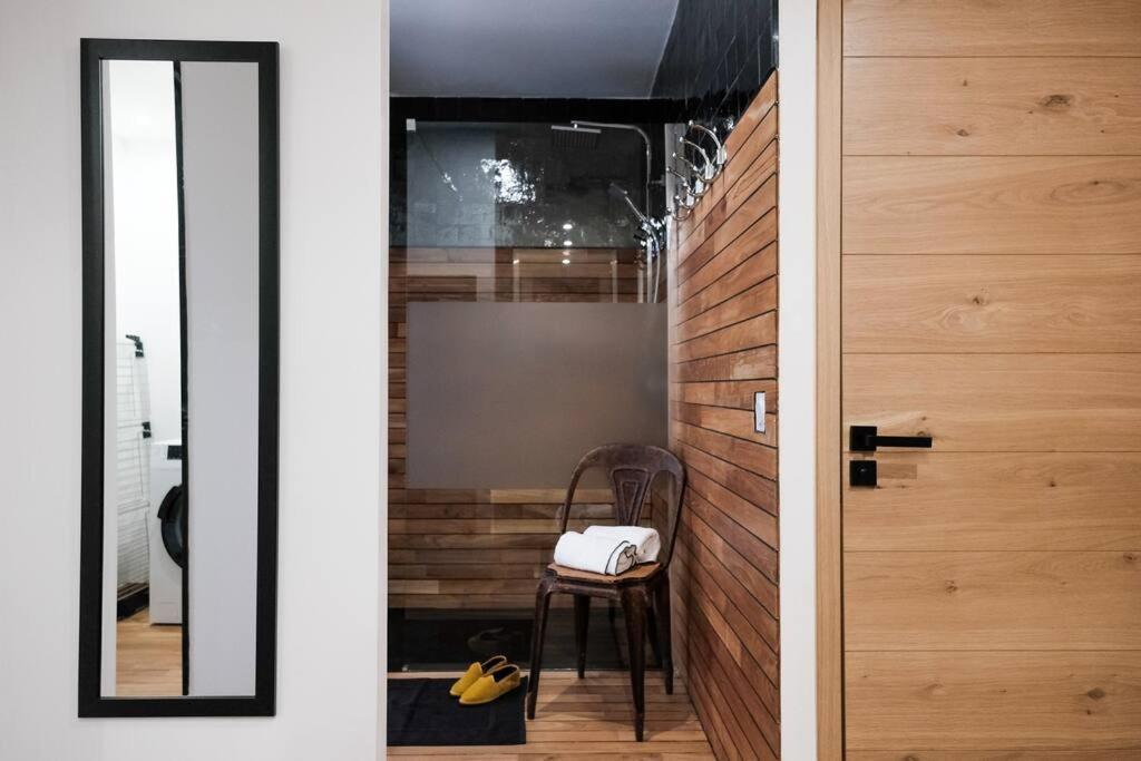 Le Joyau Des Parcs Classe 4 Etoiles Appartement Central Au Calme Avec Terrasse فيشي المظهر الخارجي الصورة